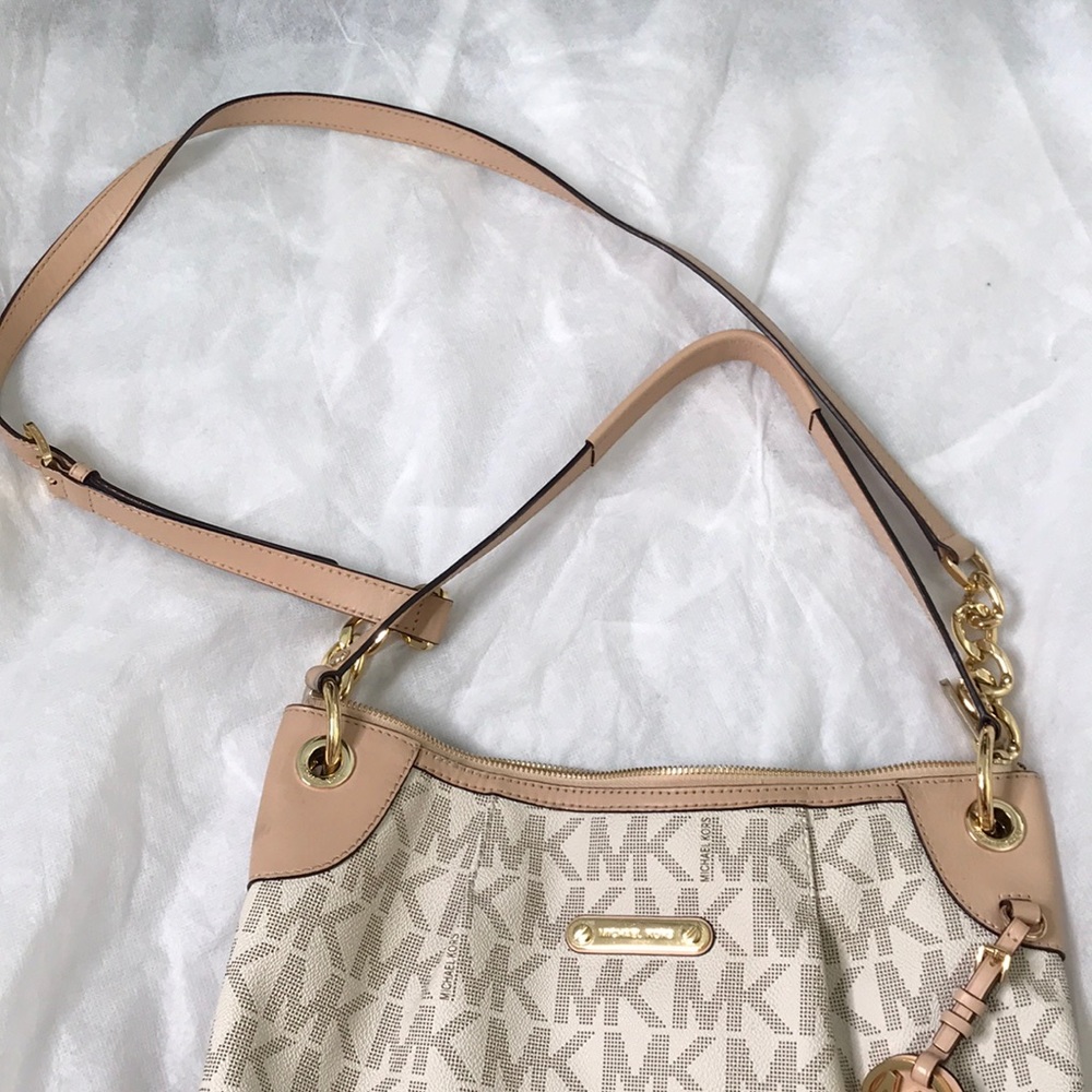 Michael Kors Satchel - Picture 2 of 5
